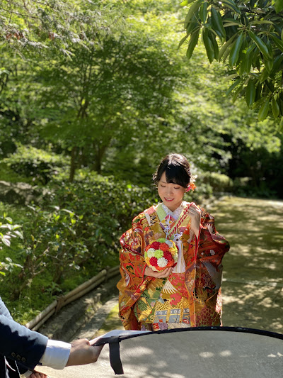 和装前撮り　色打掛　ボールブーケ　和装花嫁